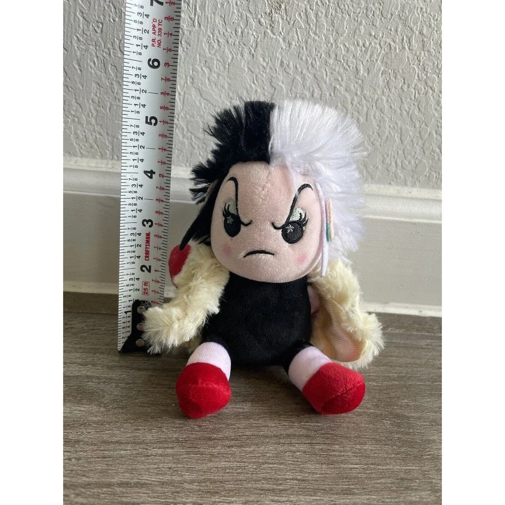 Disney Parks Wishables Villains Series Cruella De Vil 101 Dalmations Plush 2021